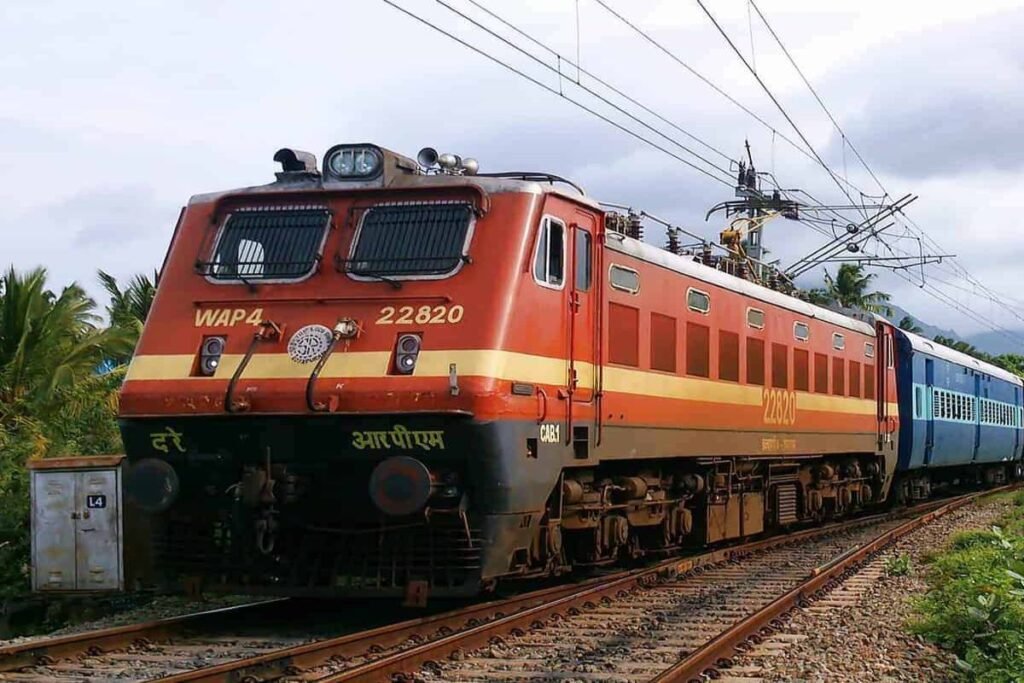 Train Cancelled: रेलवे ने आज ट्रेनों को कर दिया है कैंसल, कहीं आपकी ट्रेन भी तो इसमें शामिल नहीं!