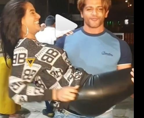 POONAM PANDEY HOT VIDEO