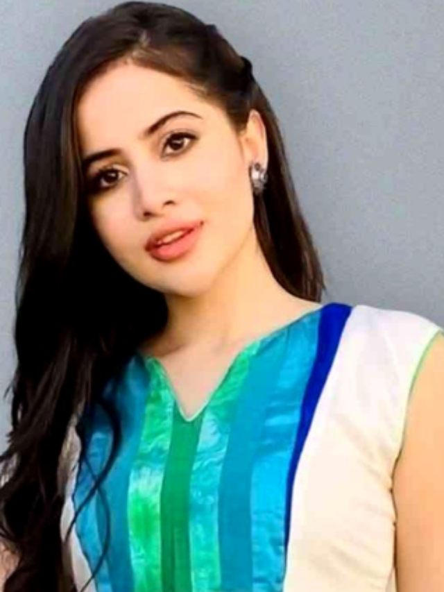 Urfi Javed : उर्फी जावेद सिर्फ ब्रा पहनकर  गई जेल! जानिए कितने साल की सजा