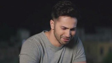 वरुण धवन को हैं ये बीमारी : नहीं रोक पाए खुद को इंटरव्यू मे बताते हुए रोने लगे वरुण धवन को हैं ये बीमारी : नहीं रोक पाए खुद को इंटरव्यू मे बताते हुए रोने लगे