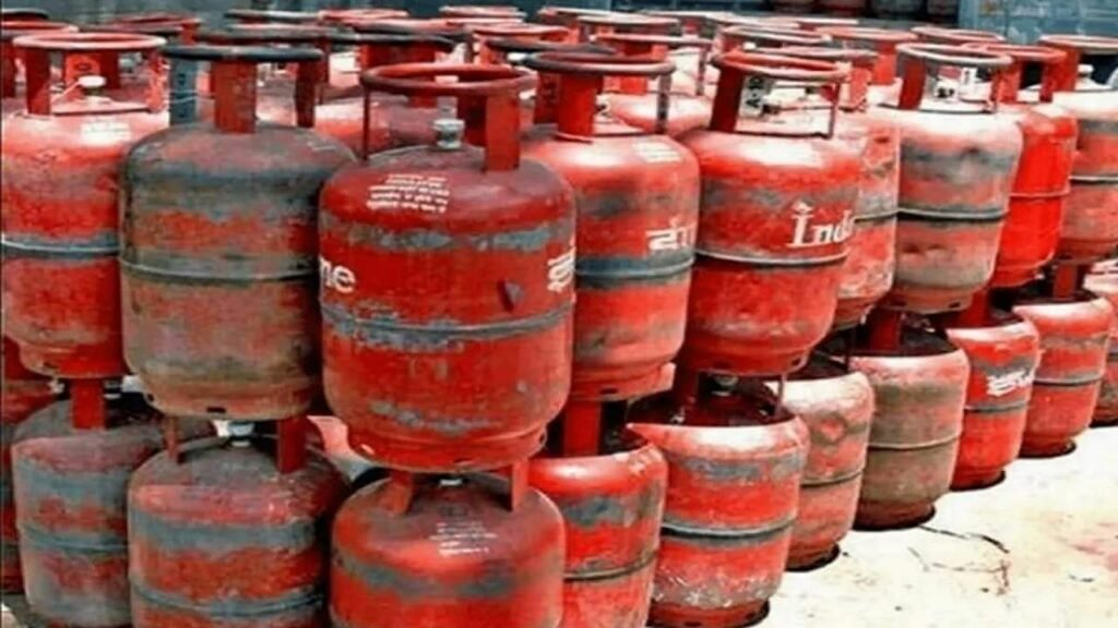 750 मे मिल रहा 1100 का गैस सिलेण्डर, लाखों लोगो ने ऐसे उठाया लाभ