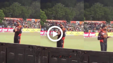 Video : मुरली विजय के सामने फैन्स ने लगाए दिनेश कार्तिक के नारे, Live मैच के दौरान हाथ जोड़ने को हो गए मजबूर, देखे वीडियो