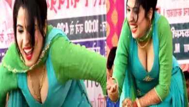 Haryanvi Dance : स्टेज पर डांस करते समय मुस्कान बेबी ने किए ऐसे इशारे, देखती रह गई पब्लिक