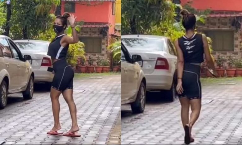 मलाइका अरोड़ा चलने लगी अजीब ढंग से, लोगों ने पूछ लिया आखिर किसने किया ये हाल