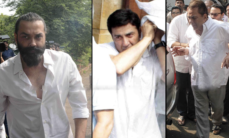 धर्मेंद्र को लेकर आई बुरी खबर, बड़े बेटे सनी देओल से लेकर छोटे बेटे बॉबी देओल की उड़ी हुई है रातों की नींद ये है वजह