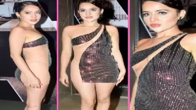 Urfi Javed new hot dress: उर्फी जावेद ने पहनी आगे-पीछे से कटी ड्रेस! बोल्डनेस दिखाने के चक्कर में पेट के साथ ही दिख गया ये अंग! हुईं Oops मोमेंट का शिकार!