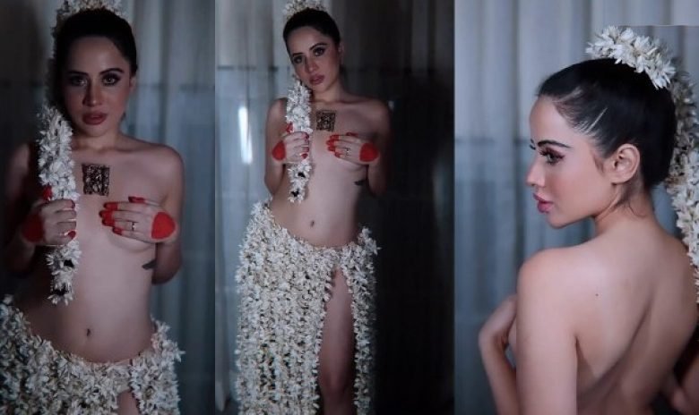 Urfi Javed Topless Video : उर्फी जावेद सिर्फ गजरा पहनकर आई कैमरे के सामने, बोल्डनेस अंदाज देख भड़के यूज़र्स, देखें Video