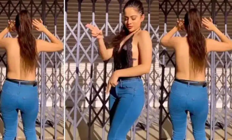 Urfi javed Kacha Badam Video: बैकलेस टॉप में उर्फी जावेद का ‘कच्चा बादाम’ गाना पर वीडियो वायरल, जिसके बाद बेरहमी से हुई ट्रोल