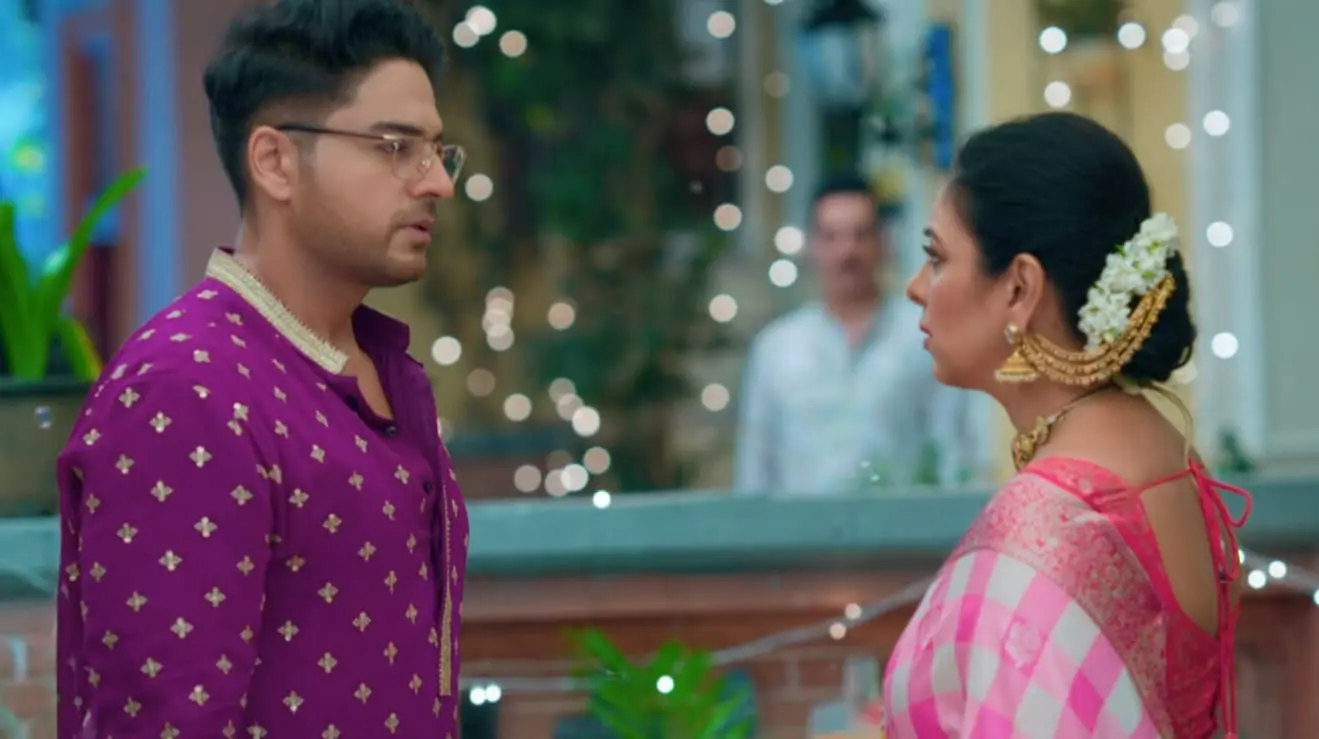 Anupama 17 May 2023: अनुज और छोटी बैठे माया के साथ पूजा में, फिर बा ने अनुज और माया से पूछ ही लिया की दोनों शादी कब कर रहे हो ?