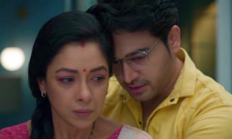 Anupama Latest Update: अनुज को जैसे ही पता चलता है कि अनुपमा अमेरिका शिफ्ट हो रही है, वो भागते हुए अनुपमा से आखरी बार मिलने जाता है पर तब तक बहुत देर हो गई होती है