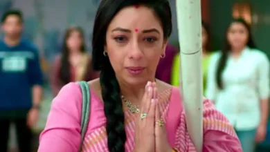 Anupama Latest Update: अपने दिल में अनुज के लिए बहुत सारा नफरत लेकर अनुपमा निकल चली है अमेरिका के लिए, क्या अनुज कुछ करेगा इसे बदलने के लिए? Anupama Latest Update: अपने दिल में अनुज के लिए बहुत सारा नफरत लेकर अनुपमा निकल चली है अमेरिका के लिए, क्या अनुज कुछ करेगा इसे बदलने के लिए?