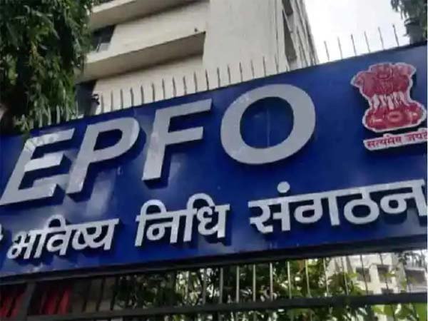EPFO : EPFO खाताधारकों के खुले किस्मत के तालें, सरकार खाते में भेजने जा रही 81000 रुपये,  ऐसे करें चेक