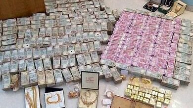 IT Raid: अब इन व्यापारी को लगा बड़ा झटका , IT के रेड में मिला करोड़ रुपये