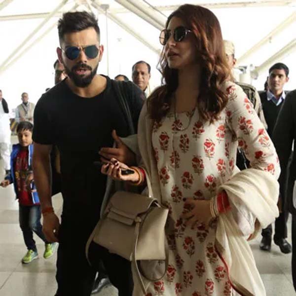 Kohli: इंग्लैंड में दिखी Virat Kohli और Anushka Sharma के लिए गजब की दीवानगी, एक झलक पाने के लिए उमड़ी फैंस की भीड़