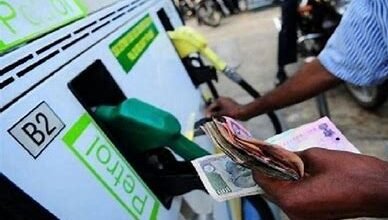 अपनी गाड़ी में Petrol डलवाते समय इन बातो का ध्यान जरुर रखे , नहीं तो लग सकता हैं चुना