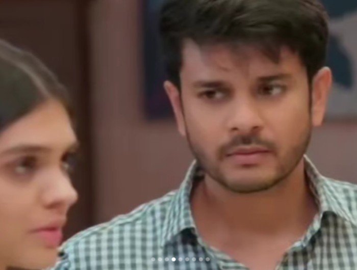 Yeh Rishta Kya Kehlata Hai 12 June: गोयनका और बिरला ने दिखाया अभिनव को सच का आयना, ताने कस कसकर अभिनव को कराया महसूस की वो अक्षरा और अभिमन्यु के रास्ते का है काटा Yeh Rishta Kya Kehlata Hai 12 June: गोयनका और बिरला ने दिखाया अभिनव को सच का आयना, ताने कस कसकर अभिनव को कराया महसूस की वो अक्षरा और अभिमन्यु के रास्ते का है काटा