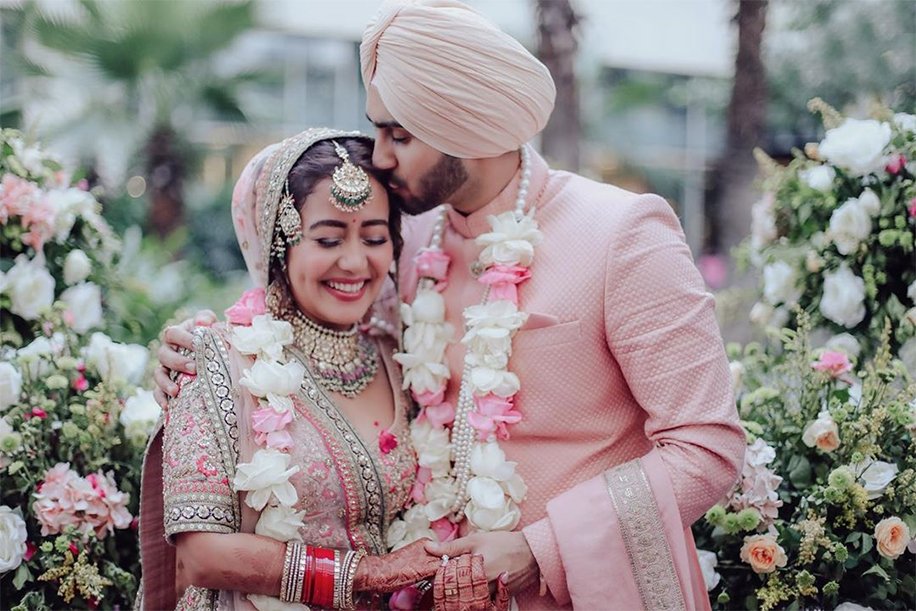 Neha Kakkar-Rohanpreet Divorce? जानें कैसे हुआ प्यार और कहां से आईं अलगाव की अफवाहें