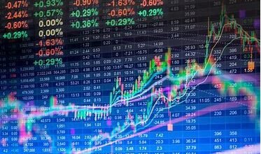 Stocks to Watch today: Vedanta, LIC, Tata Comm के शेयरों में दिखेगा एक्शन