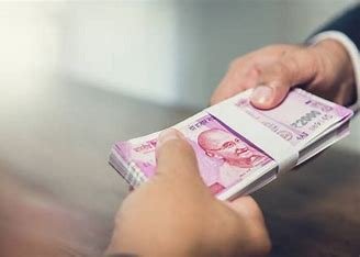 7th Pay Commission: इस महीने में कर्मचारियों को मिलेगी बढ़ी हुई सैलरी, जाने पूरी जानकारी