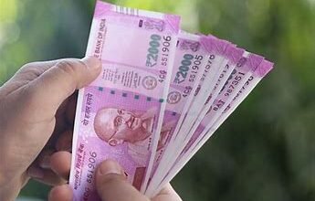 ₹2000 Note Update: Rs 2000 रुपये के नोट पर ये अपडेट जान ले भारत की जनता, कहीं चूक गए तो उठानी पड़ेगी दिक्कतें, जाने पूरी जानकारी