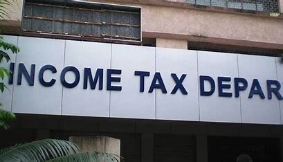 Income Tax: ITR भरने वाले लोग जान लें, इस बार कितने दिन में आएगा रिफंड, जाने पूरी जानकारी