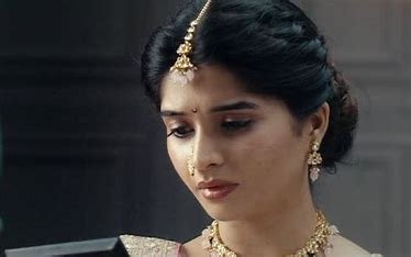 Ghum Hai Kisi Ke Pyar Mein 21 July Written Update: सवी को शादी के मंडप से भागने के लिए उकसाएगी अश्विनी, भवानी की पुरे समाज में इज़्ज़त उछालकर भागेगी सवी