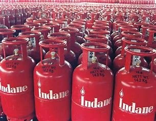 LPG Gas Cylinder: गैस सिलेंडर की सब्सिडी मिलनी हो गई शुरू, 36 लाख उपभोक्ताओं के खाते में आए 155 करोड़