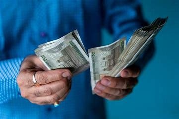 8th Pay Commission: कर्मचारियों के आठवें वेतन आयोग पर सरकार ने सुनाया फैसला, इस हिसाब से बढेगी सैलरी